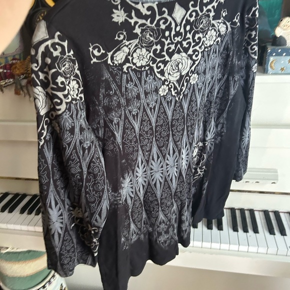 Vanilla Sugar Y2K Black and Gray Patterned Blouse Large - Picture 9 of 16